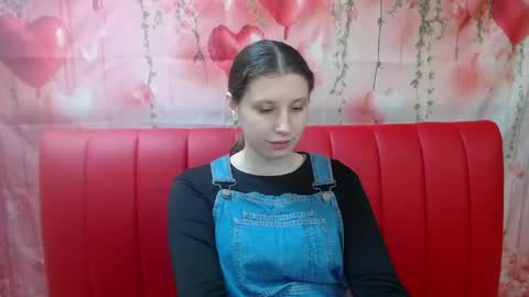 lilianashine online show from 13, 4, 2026