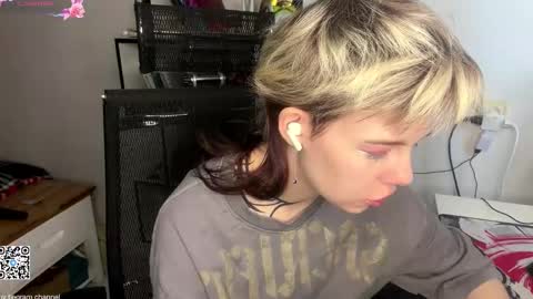 Lilian online show from 8, 2, 2026