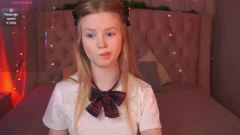 Snapshot of lilianhoward chatting on 15, 1, 2026 Lilian online show from 15, 1, 2026