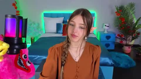 Lili Bakery online show from 1, 11, 2025