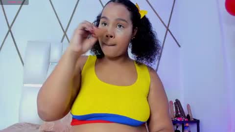 Snapshot of lilicameron_ chatting on 19, 6, 2026 LIli cameron online show from 19, 6, 2026