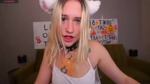 lilielfie online show from 31, 10, 2025