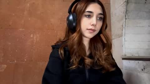 Snapshot of lilihalvorsen chatting on 13, 9, 2025 Lina online show from 13, 9, 2025