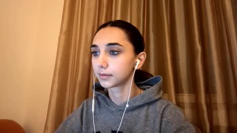 Snapshot of lilihalvorsen chatting on 25, 9, 2025 Lina online show from 25, 9, 2025