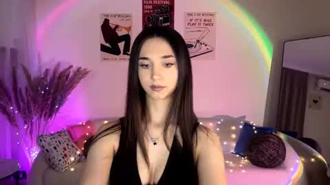Lina online show from 19, 7, 2026