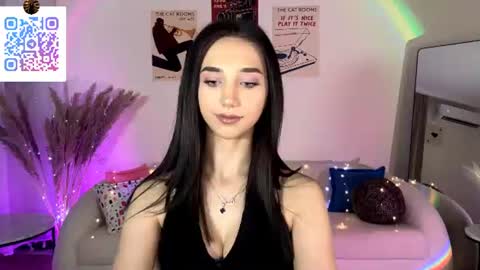 Lina online show from 4, 8, 2026