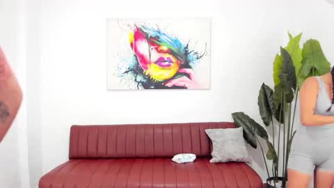 Mia alex and jerry online show from 12, 3, 2026