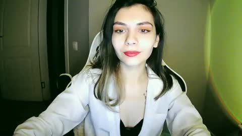 lilirose online show from 24, 12, 2024