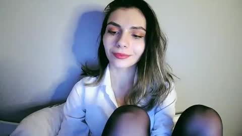 lilirose online show from 4, 1, 2025