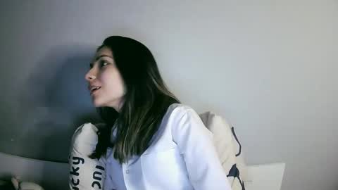 lilirose online show from 14, 2, 2025