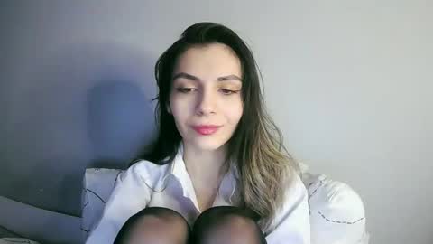 lilirose online show from 28, 2, 2025