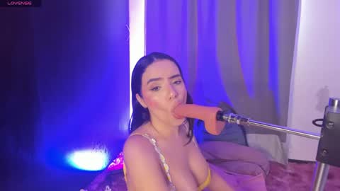 lilirouse online show from 25, 4, 2026