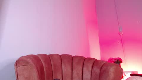 lilirousee online show from 6, 7, 2026
