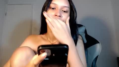 Chloe online show from 12, 1, 2026