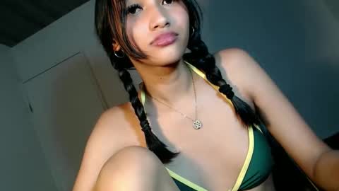 Chloe online show from 12, 2, 2026