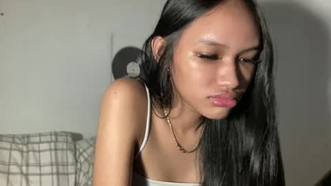 Snapshot of lilit_sensual chatting on 19, 6, 2026 Chloe online show from 19, 6, 2026