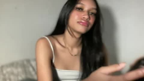 Snapshot of lilit_sensual chatting on 2, 7, 2026 Chloe online show from 2, 7, 2026