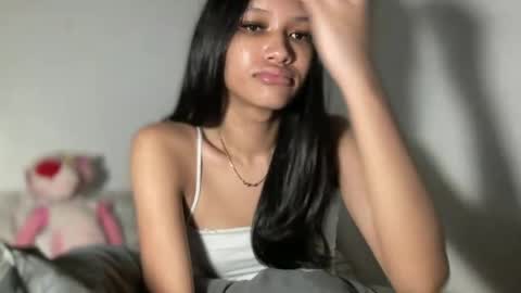 Snapshot of lilit_sensual chatting on 3, 7, 2026 Chloe online show from 3, 7, 2026