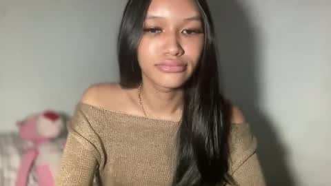 Snapshot of lilit_sensual chatting on 6, 7, 2026 Chloe online show from 6, 7, 2026