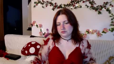 Snapshot of lilith___moon chatting on 15, 11, 2025 Lilly online show from 15, 11, 2025