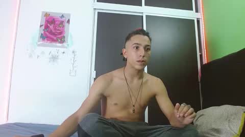 Snapshot of lilith_and_marcusblain chatting on 10, 9, 2025 Lili  Marcus online show from 10, 9, 2025