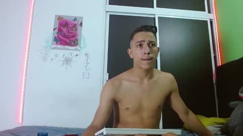 Snapshot of lilith_and_marcusblain chatting on 12, 9, 2025 Lili  Marcus online show from 12, 9, 2025