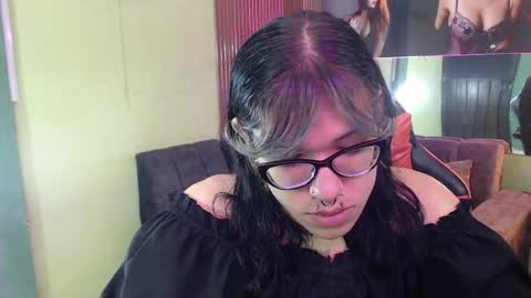lilith  online show from 7, 5, 2026