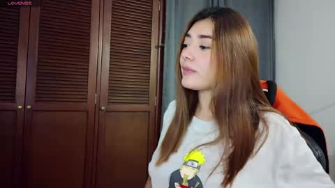 Snapshot of lilith_cruzz chatting on 4, 11, 2025 Lilith online show from 4, 11, 2025