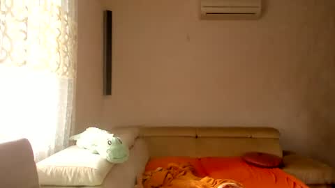 Snapshot of lilith_lutherlow chatting on 5, 7, 2026 lilith online show from 5, 7, 2026