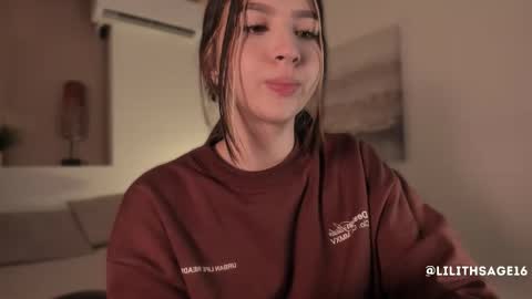 lilith_sage_ online show from 28, 10, 2025