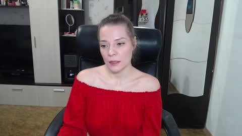 lilith small21 online show from 16, 2, 2026