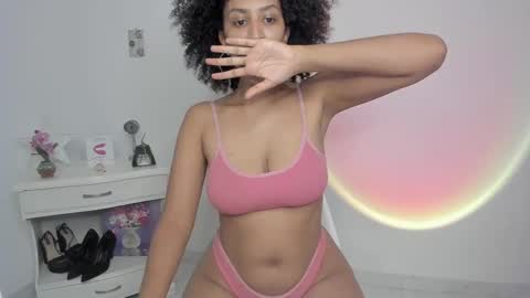 Alejandra  online show from 10, 9, 2025