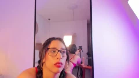 L I L I  online show from 27, 2, 2026