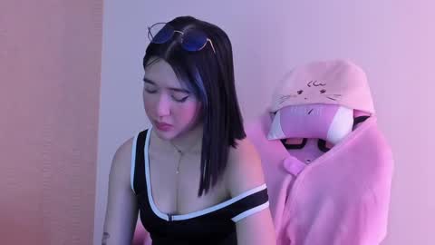 Snapshot of lilithcary chatting on 22, 1, 2025 Lilith online show from 22, 1, 2025