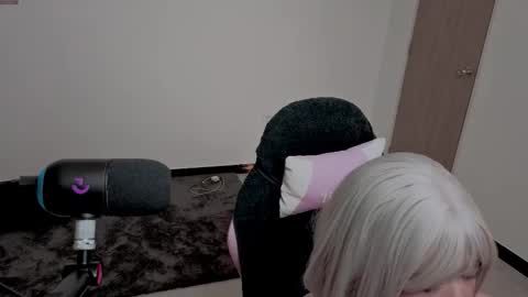 Snapshot of lilithcary chatting on 21, 11, 2025 Lilith online show from 21, 11, 2025