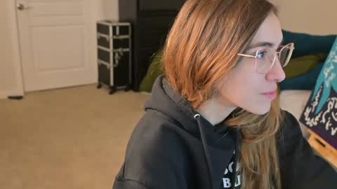 L online show from 15, 12, 2024