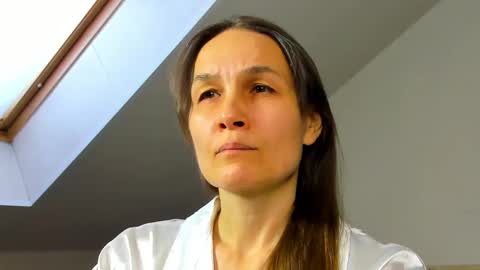 Snapshot of lillian_white1 chatting on 1, 2, 2025 lillian_white1 online show from 1, 2, 2025