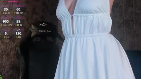 lillian_white1 online show from 7, 8, 2026