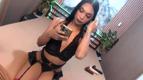 Snapshot of lilliana_emerald chatting on 30, 10, 2025 Lilianna online show from 30, 10, 2025