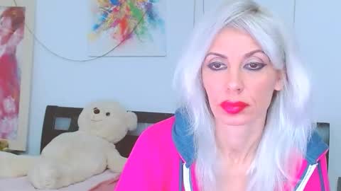 Lara online show from 21, 12, 2025