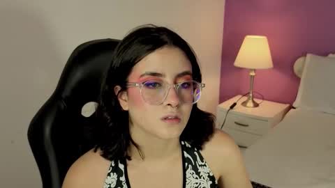 Snapshot of lillianderson chatting on 17, 10, 2025 lillianderson -  Next stream start at 0700hs GTM-3 online show from 17, 10, 2025