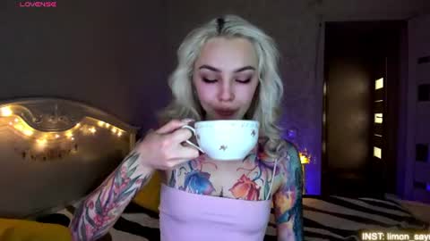 LilliMoore online show from 1, 7, 2026