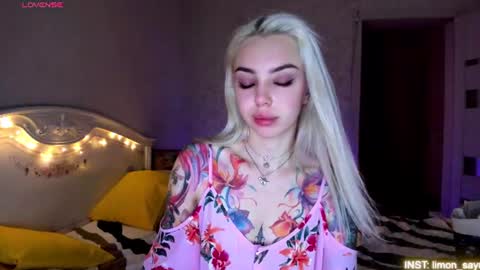 LilliMoore online show from 7, 7, 2026