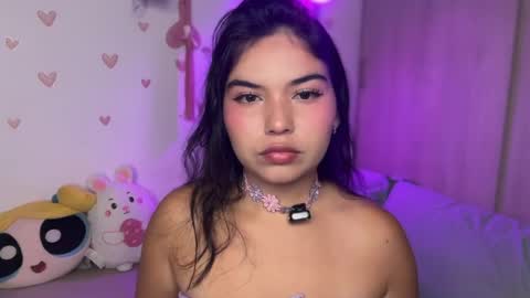 Snapshot of lilly_kinky chatting on 3, 5, 2026 Lilly online show from 3, 5, 2026