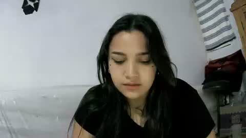 Sey - Lilly  online show from 8, 2, 2026