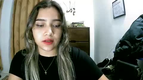 Sey - Lilly  online show from 25, 6, 2026