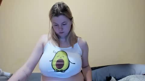 Lilly Depp online show from 13, 12, 2025