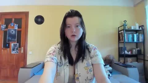 Lilly Depp online show from 10, 5, 2026