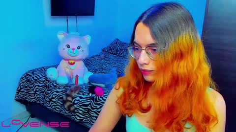 Lilly3 online show from 6, 4, 2026