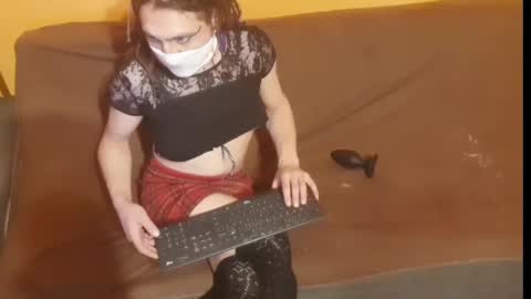 Lilli Sissy SlutCat online show from 2, 11, 2025